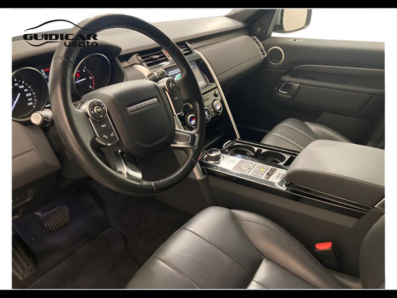 GuidiCar - LAND ROVER Discovery 2017 Discovery 2.0 sd4 HSE 240cv 5p.ti auto Usato